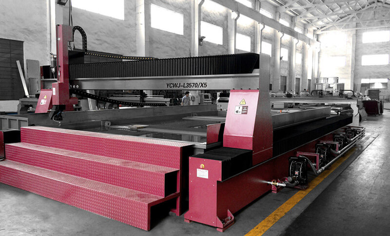 Máy cắt tia nước Moretech - cuộc cách mạng trong ngành tạo hình vật liệu Máy cắt tia nước Moretech - cuộc cách mạng trong ngành tạo hình vật liệu